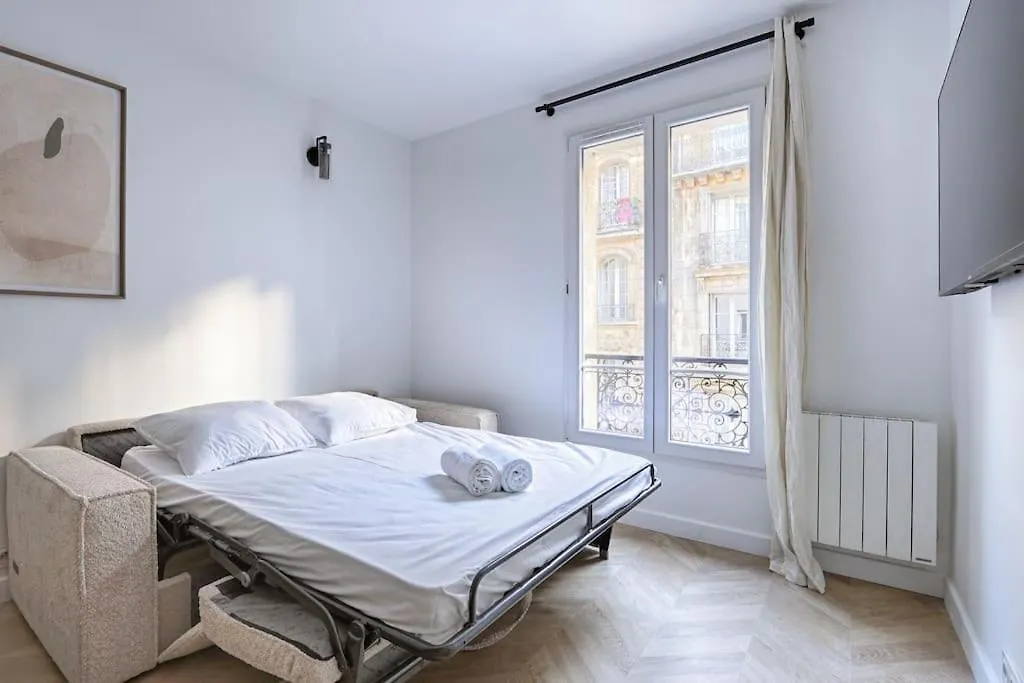 Saussier Ternes Charming Apartment 4P Paris 0*,  France